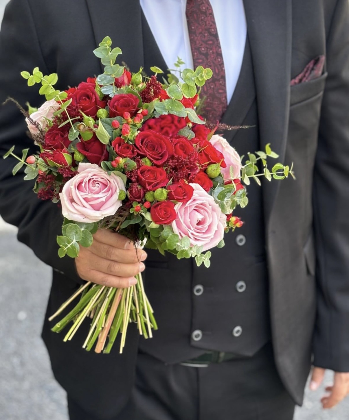 دسته گل ترکیبی قرمز