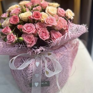 شیشه گل رز مینیاتوری