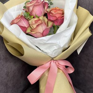 دسته گل رز