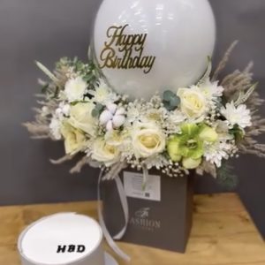 باکس گل و کیک